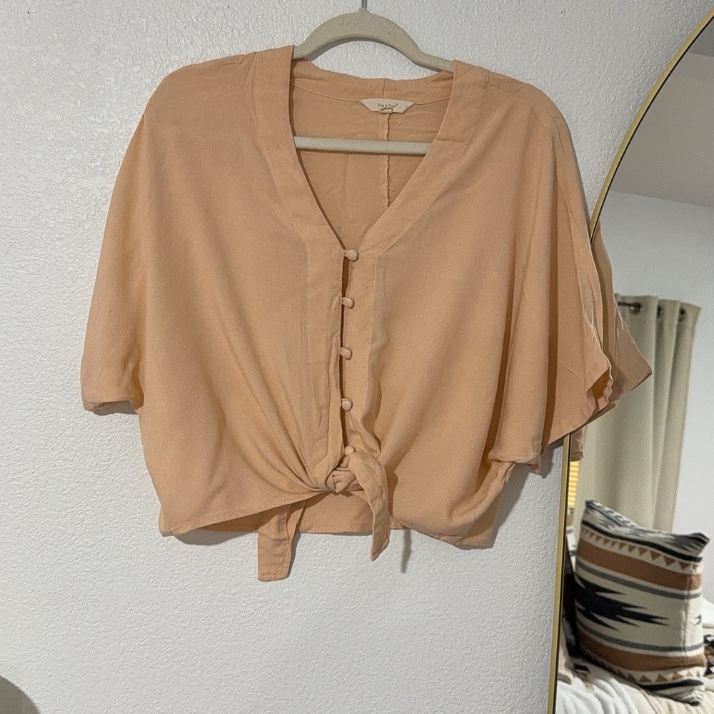 Tan Short Sleeve Tie-Front Blouse